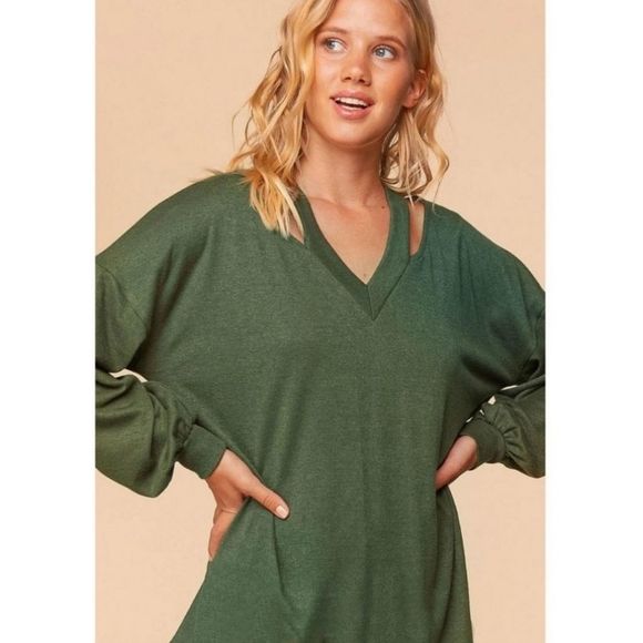 Olive V-Neck Cut Out Cashmere Feel Loose Fit Top - Picture 5 of 7